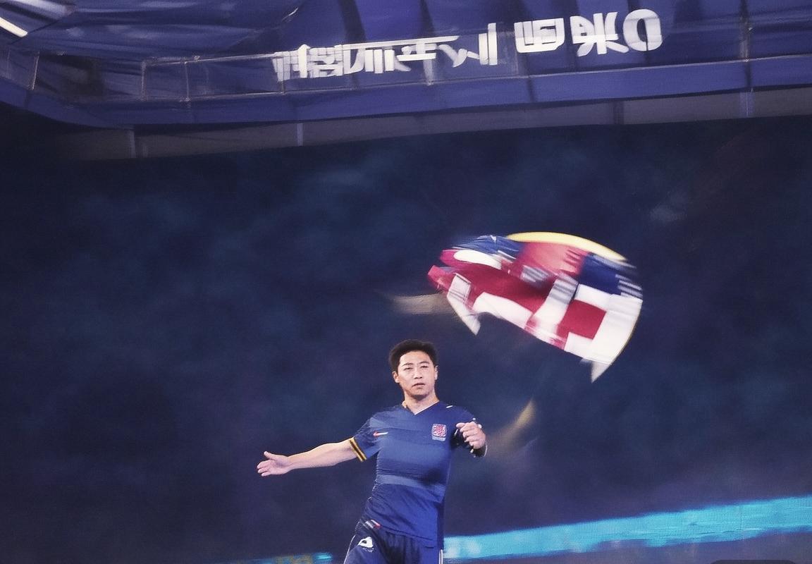 巴黎圣日耳曼vs凯尔特人：欧冠激情对决精彩瞬间回顾(图2)