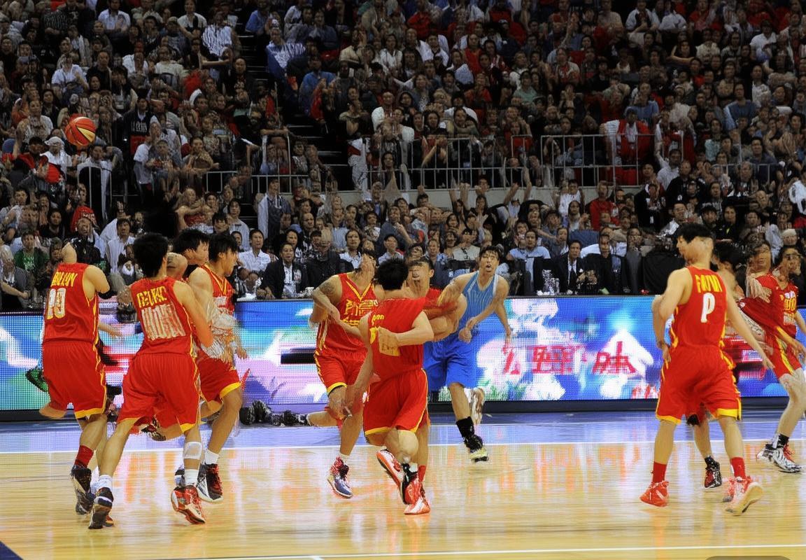 2011亚锦赛中韩男篮巅峰对决：战术解析与精彩瞬间回顾(图1)